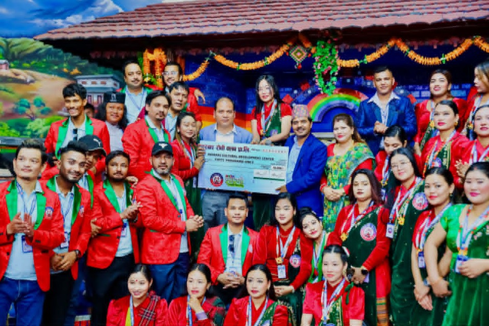 दरबार रोधीको १८औँ वार्षिकोत्सवमा दृष्टिविहीन कलाकारलाई सहयोग